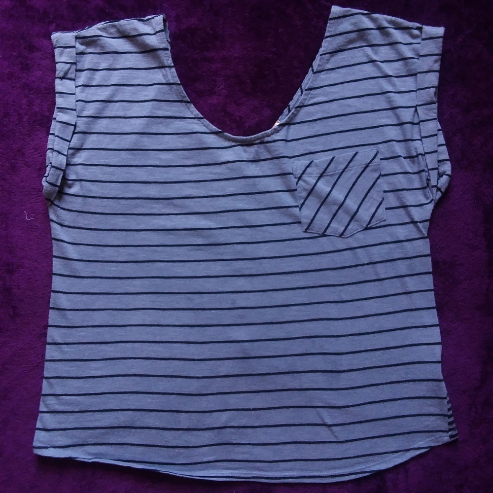 Body Central L Gray and Black Striped Top